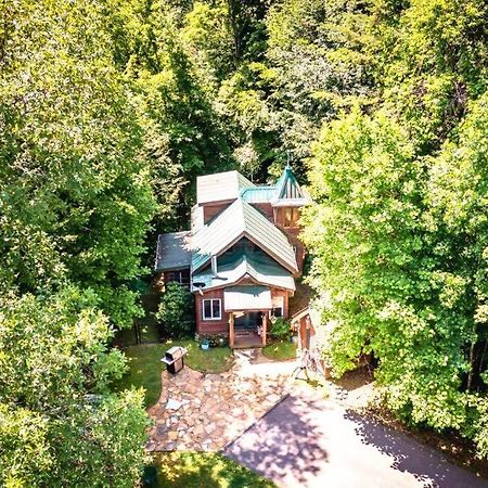 Vila Romantic Gem, 2 Acres, Hot Tub, Free Pet, King Bed Pigeon Forge Exteriér fotografie